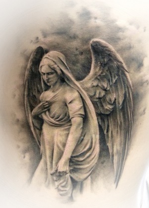 Стоковые фотографии по запросу Ангел тату крылья