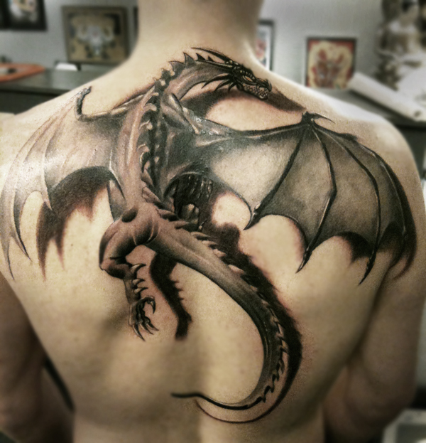 Татуировка дракон на спине - фото работ мастеров на сайте irhidey.ru