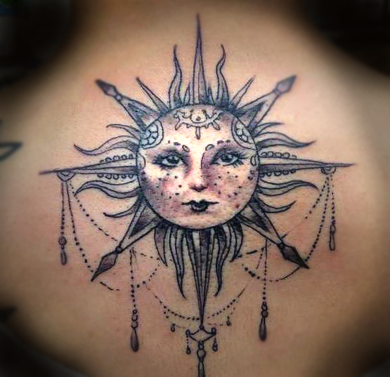 Значение татуировки с изображением солнца